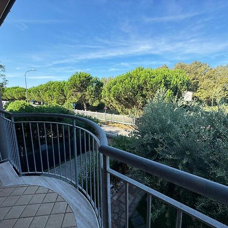 Pineta Apartament Tirrenia Luaran gambar