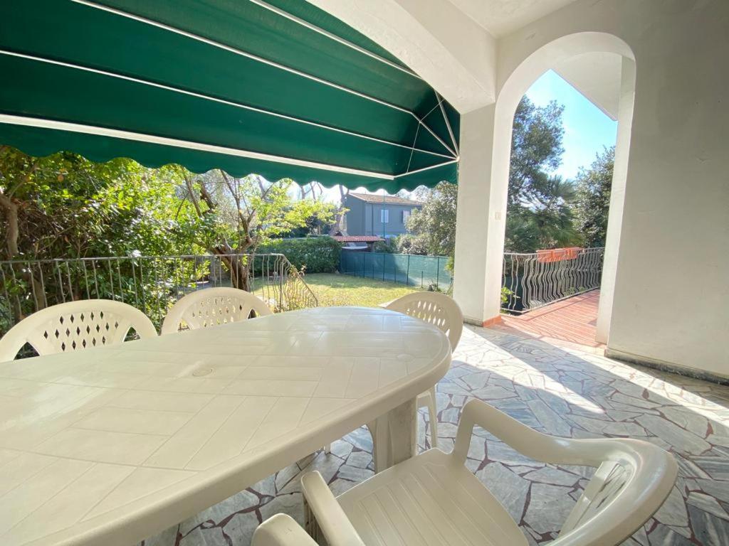 Pineta Apartament Tirrenia Luaran gambar