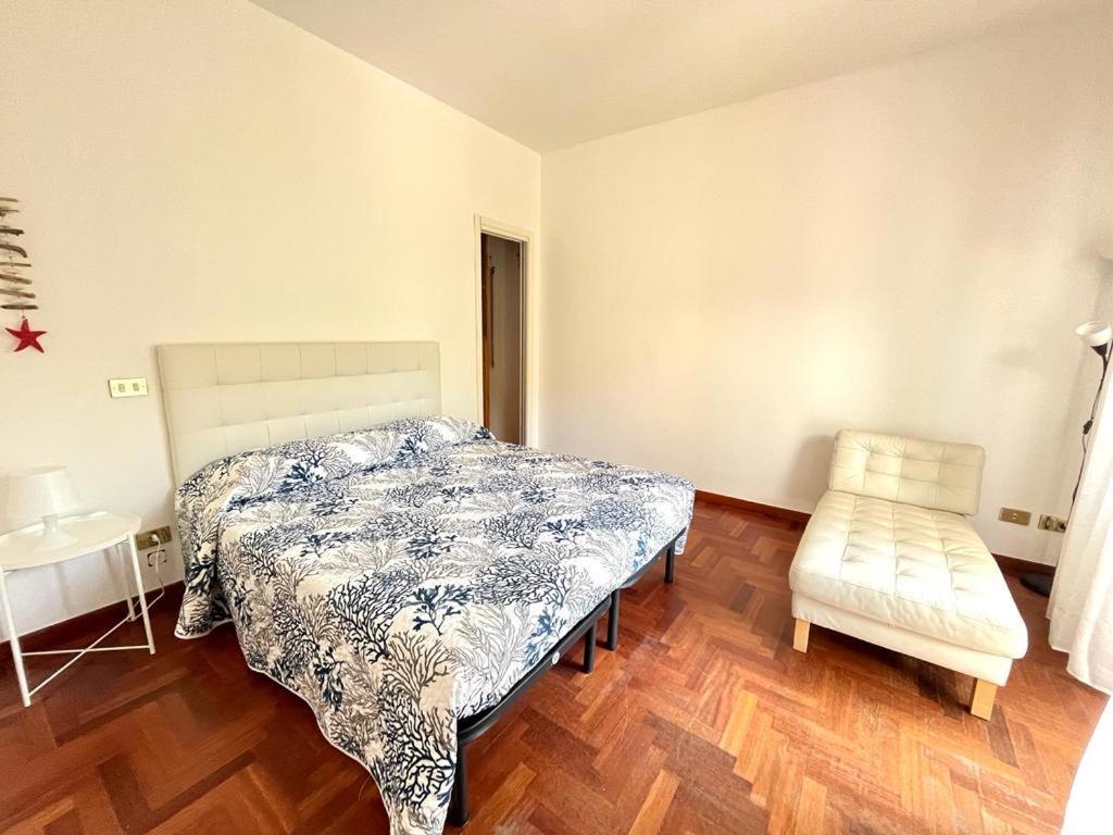 Pineta Apartament Tirrenia Luaran gambar