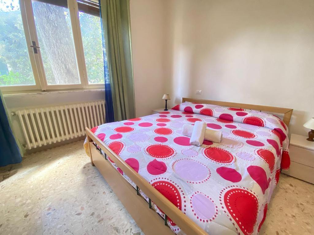 Pineta Apartament Tirrenia Luaran gambar