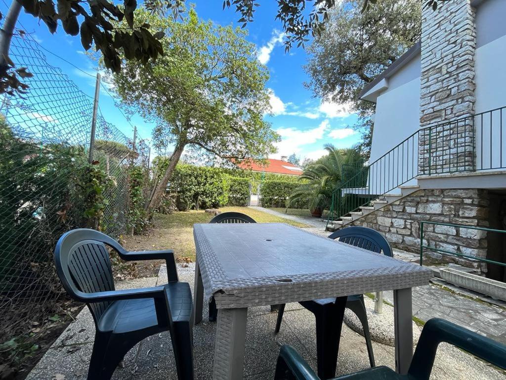 Pineta Apartament Tirrenia Luaran gambar