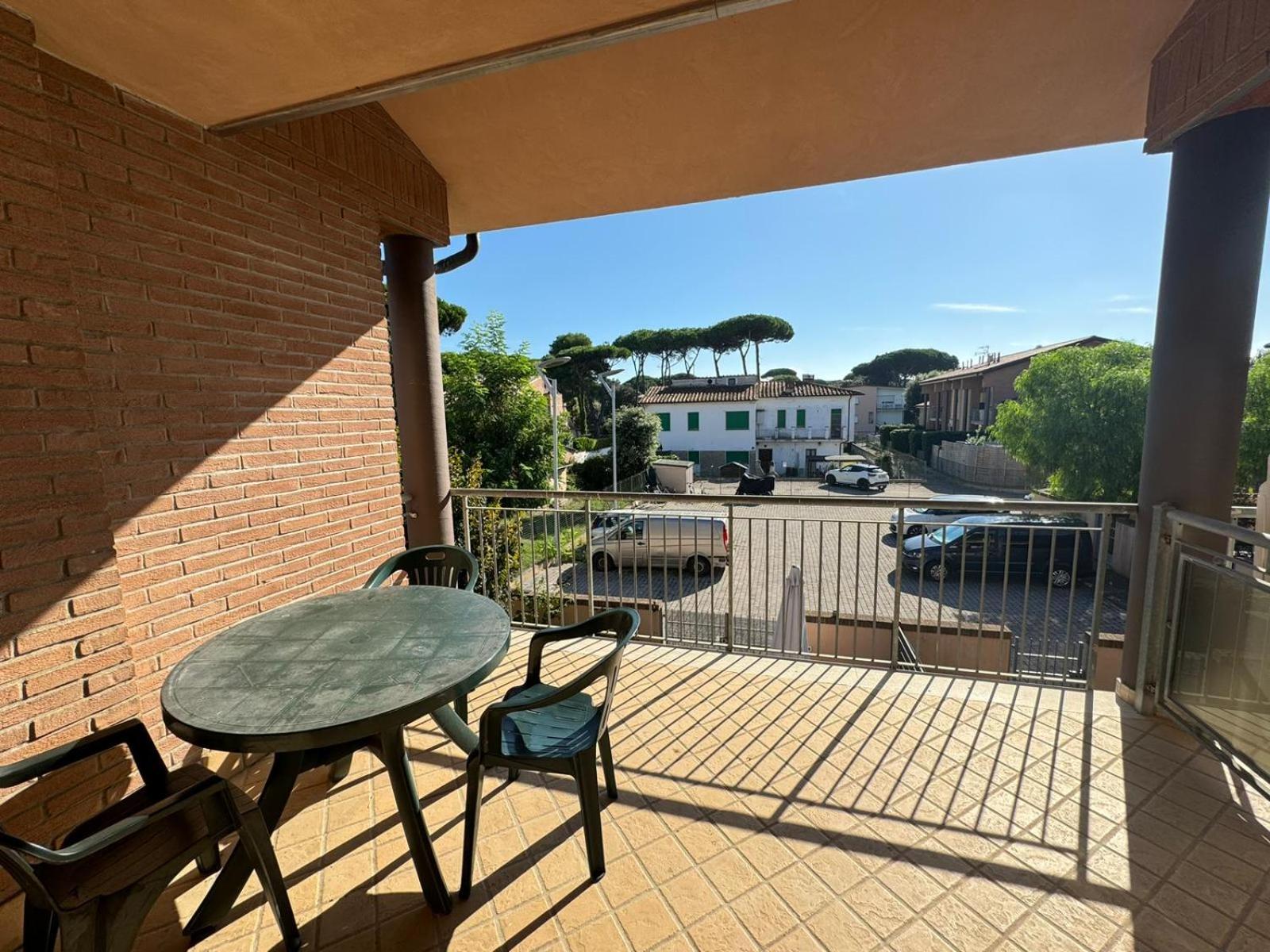 Pineta Apartament Tirrenia Luaran gambar
